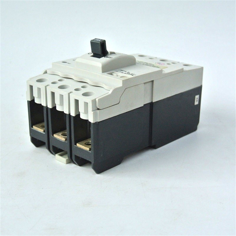 140EX-H3E3-C25A Circuit Breaker