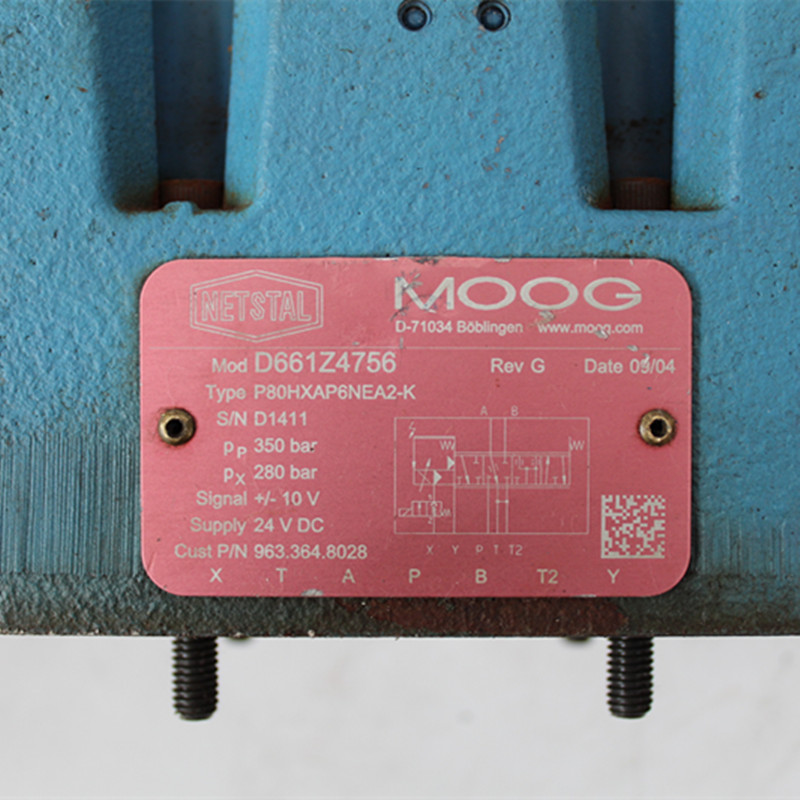 MOOG D661Z4756